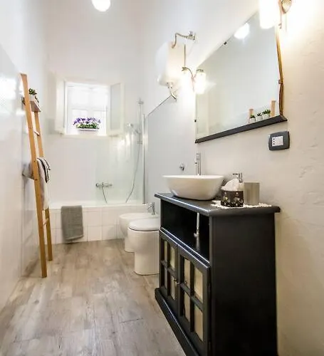 Апартаменты Mary's House Лечче